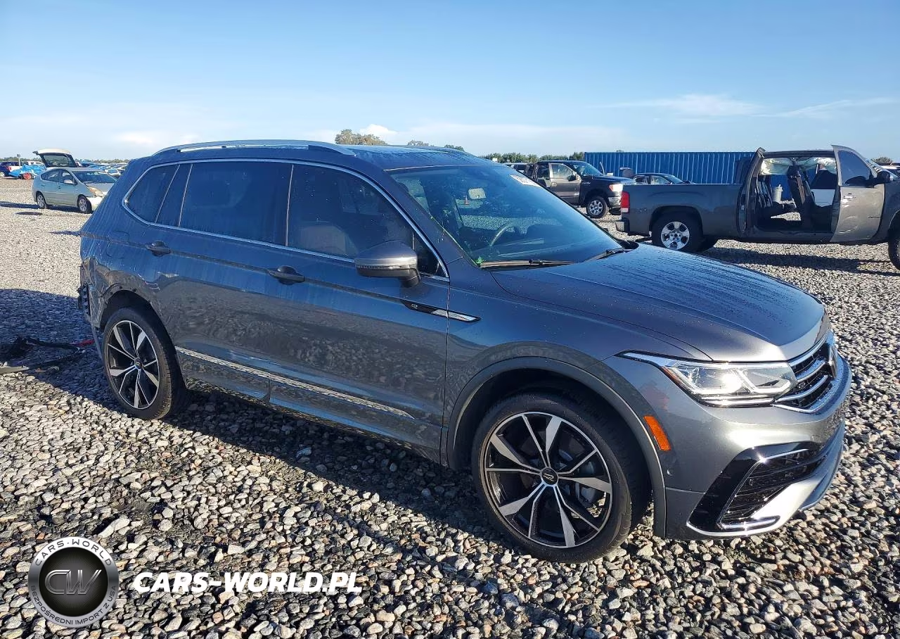 2024 Volkswagen Tiguan Sel R-Line Black VIN:3VV4B7AX9RM094424 - 4