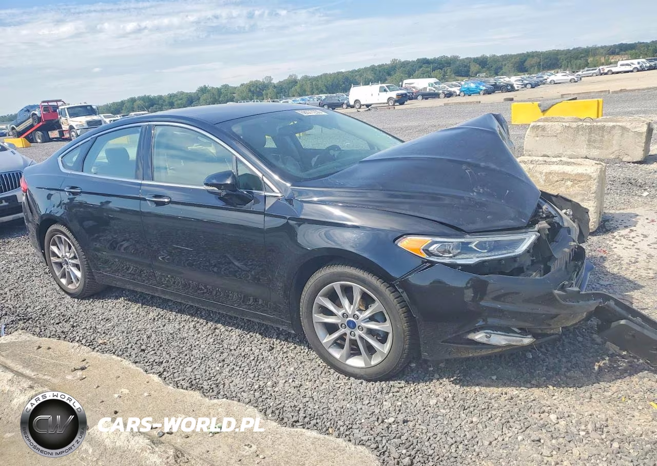 2017 Ford Fusion Se VIN:3FA6P0HD4HR188665 - 4
