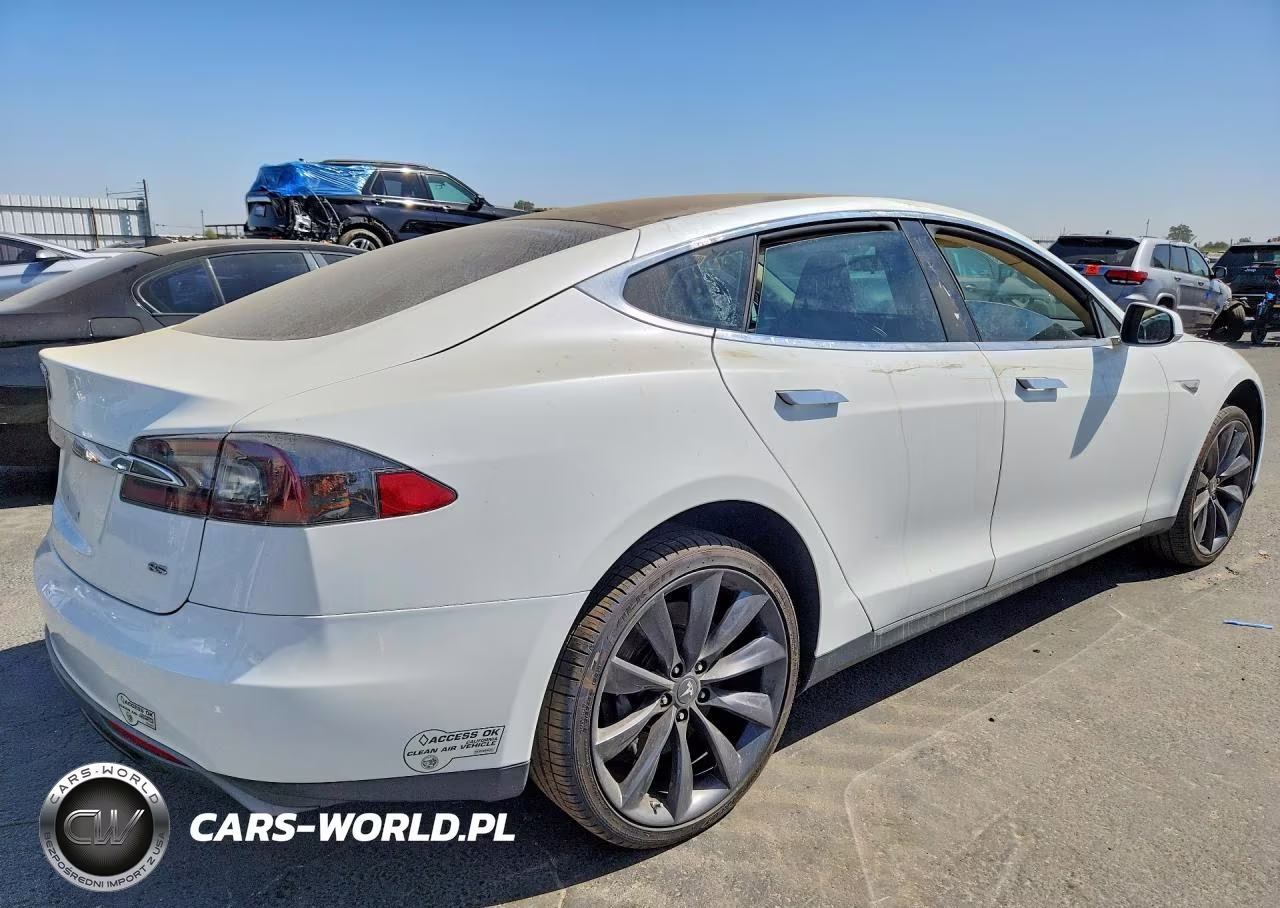 2013 Tesla Model S VIN:5YJSA1CN9DFP23016 - 3