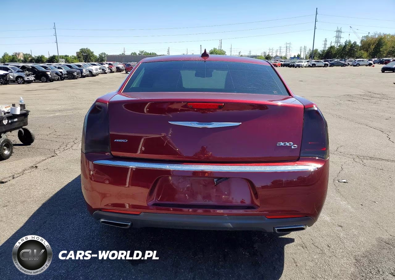 2017 Chrysler 300C VIN:2C3CCAKG8HH530040 - 6
