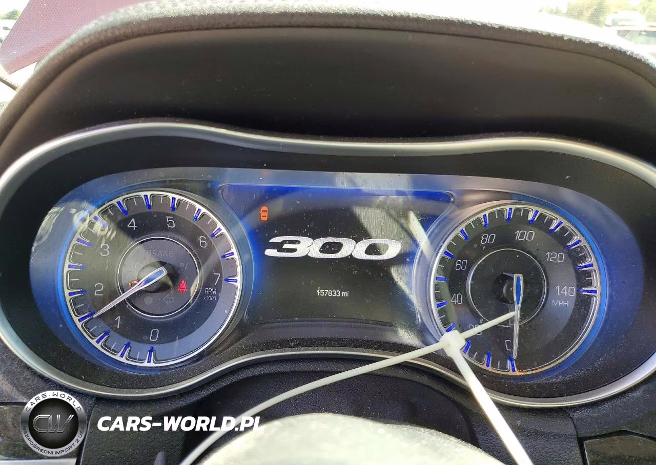2017 Chrysler 300C VIN:2C3CCAKG8HH530040 - 9