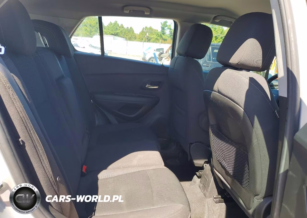 2018 Chevrolet Trax Ls VIN:KL7CJKSB7JB577390 - 11