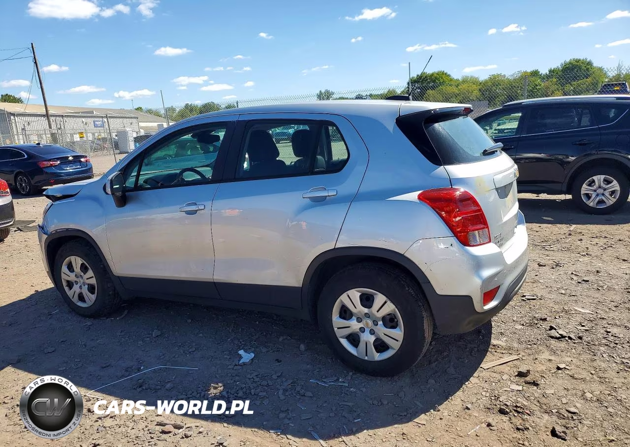 2018 Chevrolet Trax Ls VIN:KL7CJKSB7JB577390 - 2
