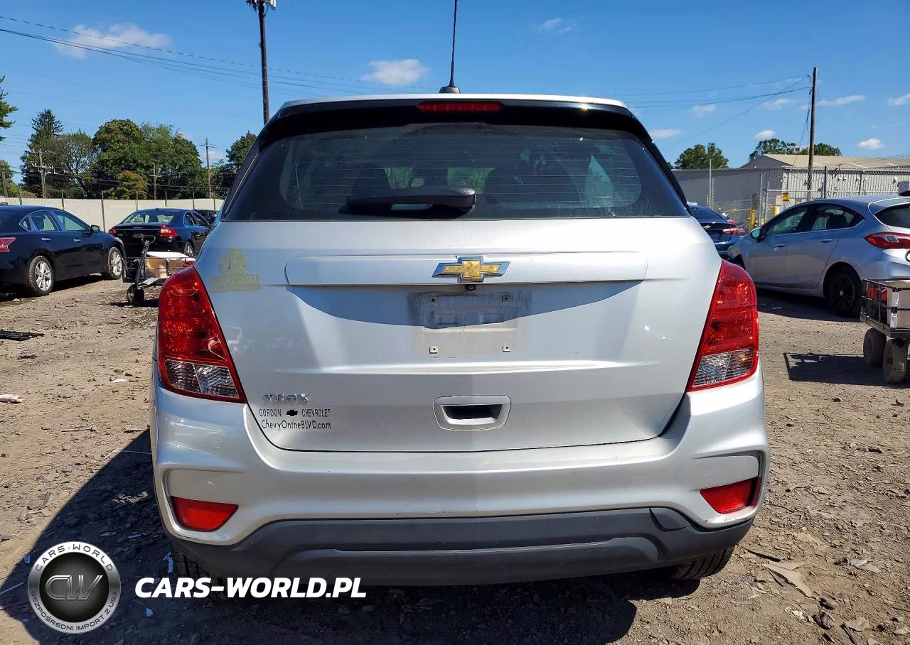 2018 Chevrolet Trax Ls VIN:KL7CJKSB7JB577390 - 6