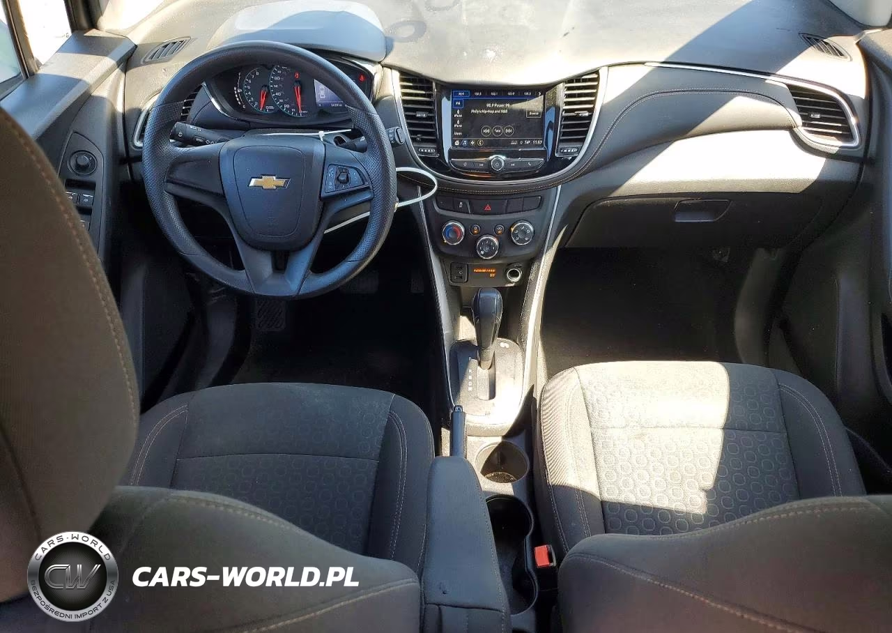 2018 Chevrolet Trax Ls VIN:KL7CJKSB7JB577390 - 8