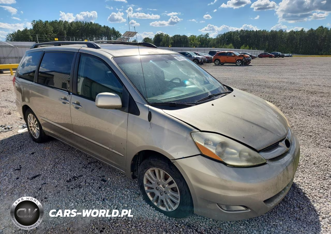 2010 Toyota Sienna Xle VIN:5TDYK4CC4AS299081 - 4