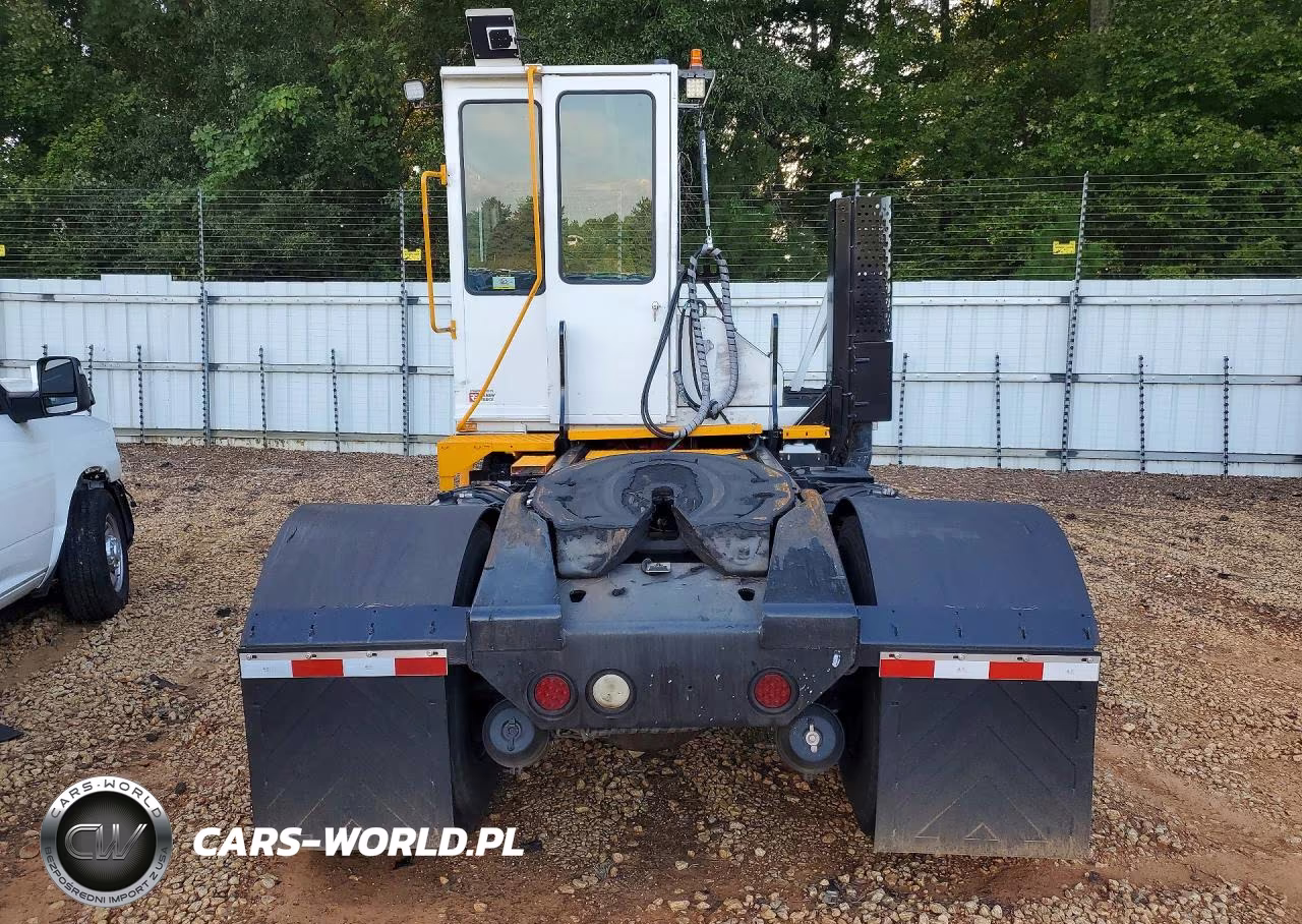2008 Kalmar Ottawa 4X2 Yard Truck VIN:11VF813E58A000524 - 6