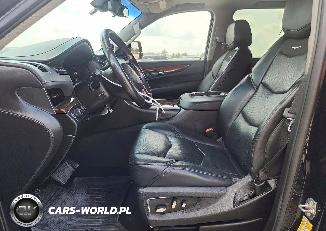 2018 Cadillac Escalade Luxury VIN:1GYS4BKJ9JR389288 - 7