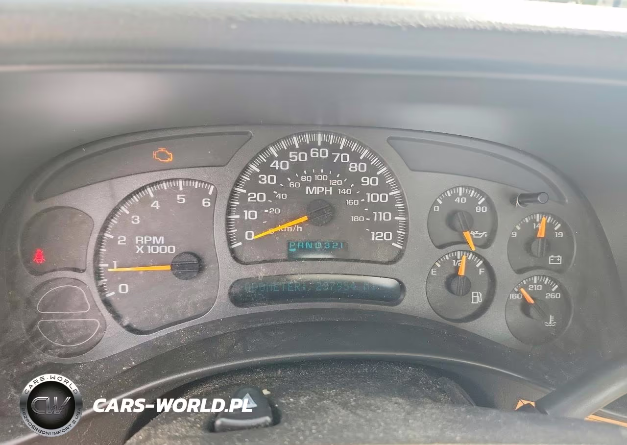 2004 Chevrolet Silverado C1500 VIN:1GCEC14X74Z186745 - 9