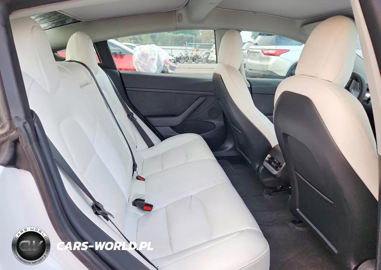 2021 Tesla Model 3 VIN:5YJ3E1EA8MF028836 - 10