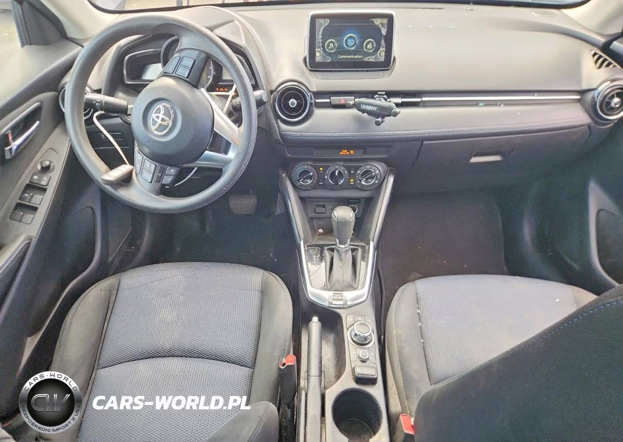 2017 Toyota Yaris Ia Base VIN:3MYDLBYV7HY148735 - 8