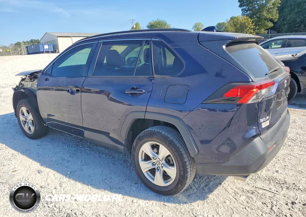 2021 Toyota Rav4 Xle VIN:2T3W1RFV5MW175070 - 2