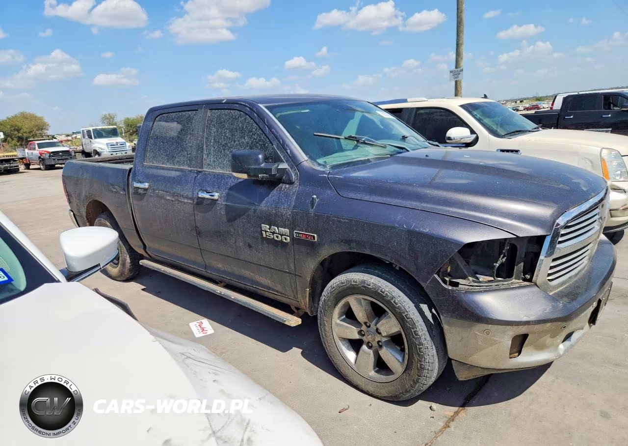 2017 Ram 1500 Slt VIN:1C6RR6LMXHS747398 - 4