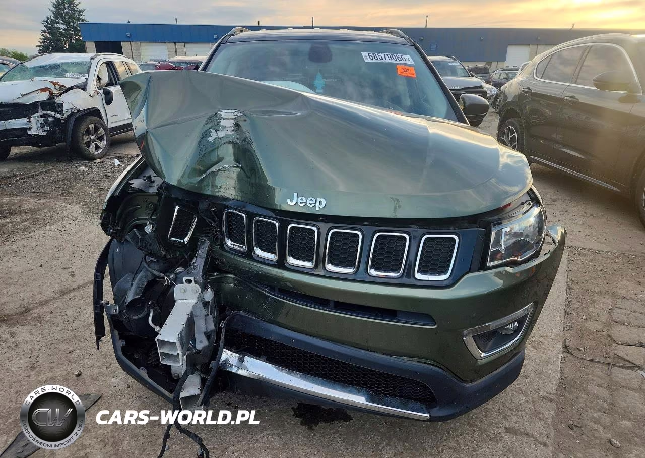 2019 Jeep Compass Limited 4X4 VIN:3C4NJDCB4KT673886 - 5