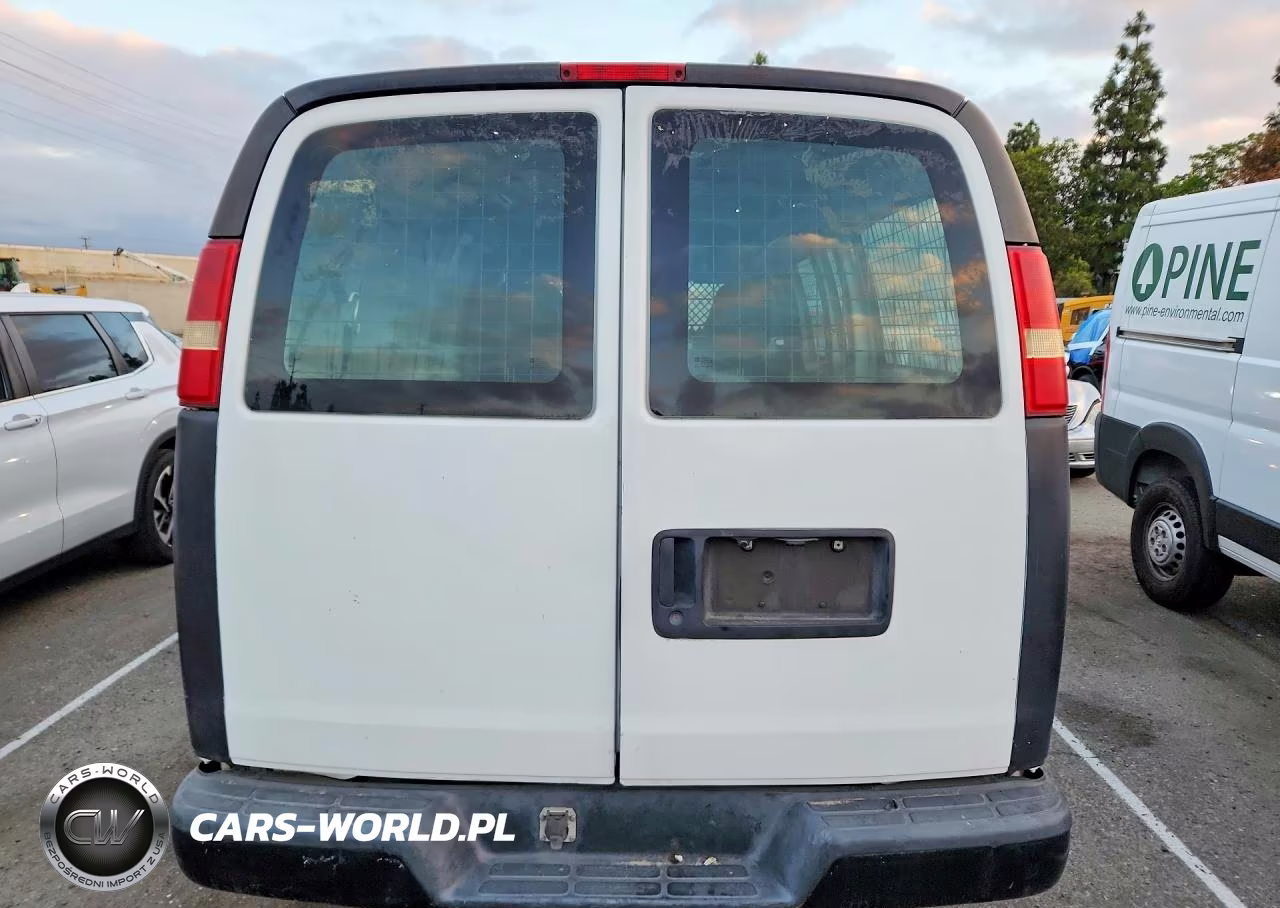 2005 Chevrolet Express G2500 Delivery Van VIN:1GCGG25V251256975 - 6