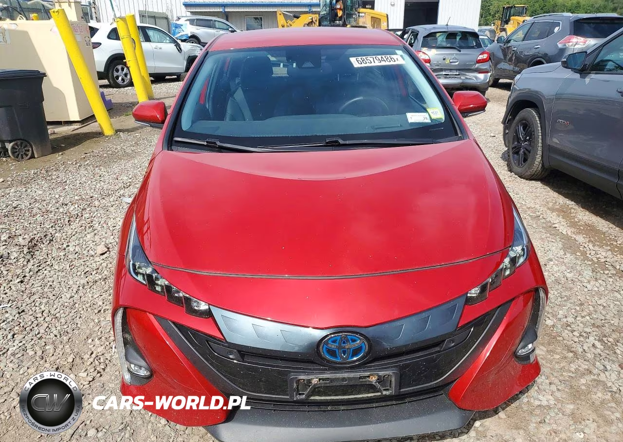 2021 Toyota Prius Prime Limited VIN:JTDKAMFP9M3188703 - 5