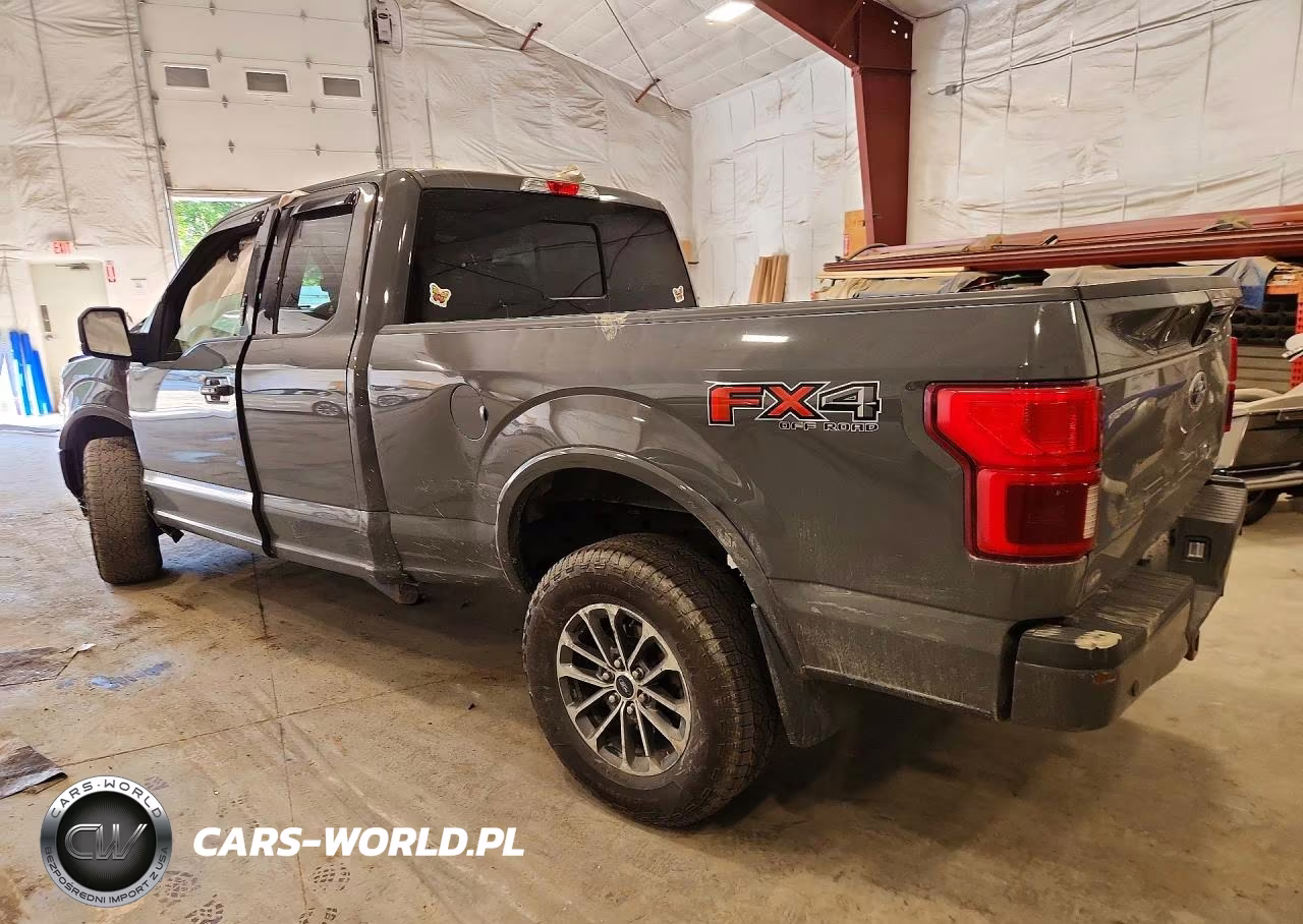 2018 Ford F150 Super Cab VIN:1FTFX1EG7JFD09061 - 2