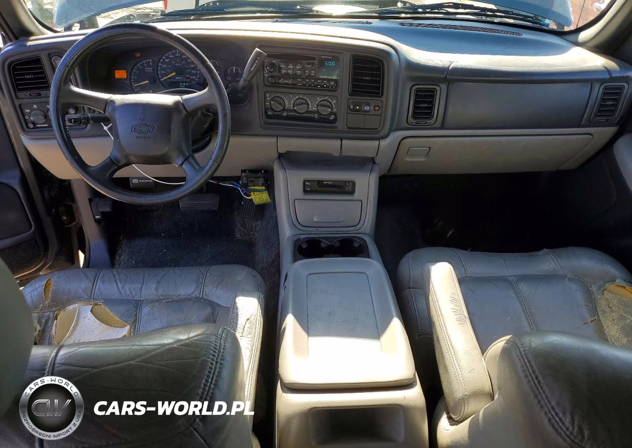 2001 Chevrolet Suburban K1500 VIN:3GNFK16T91G145103 - 8