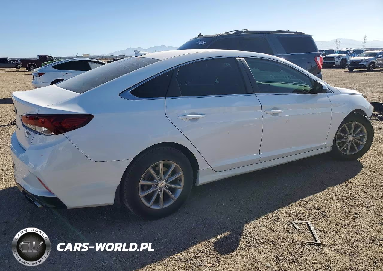 2019 Hyundai Sonata Se VIN:5NPE24AF5KH734133 - 3