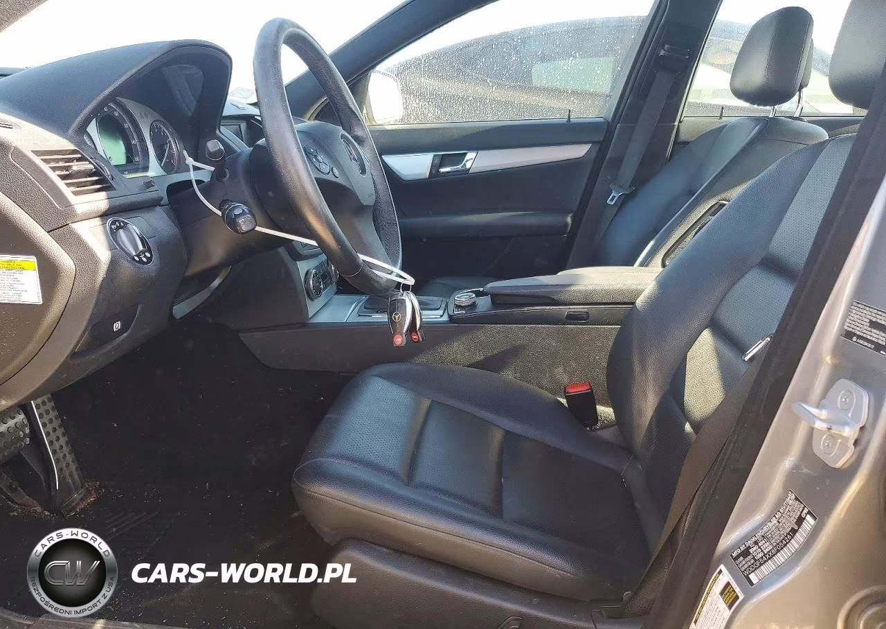 2008 Mercedes-Benz C 300 VIN:WDDGF54XX8F054261 - 7