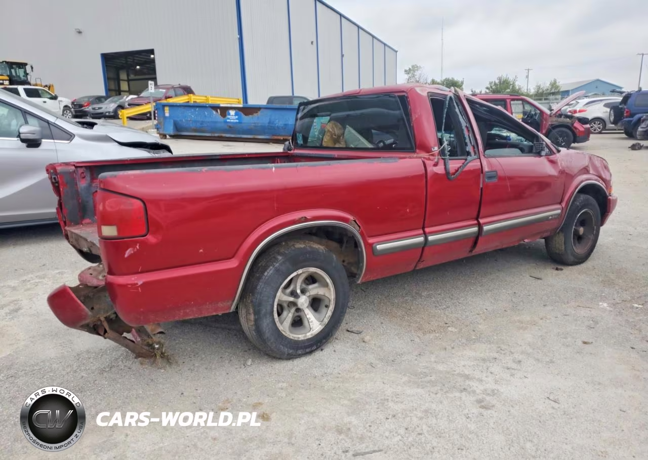 2001 Chevrolet S Truck S10 VIN:1GCCS19W918134965 - 3