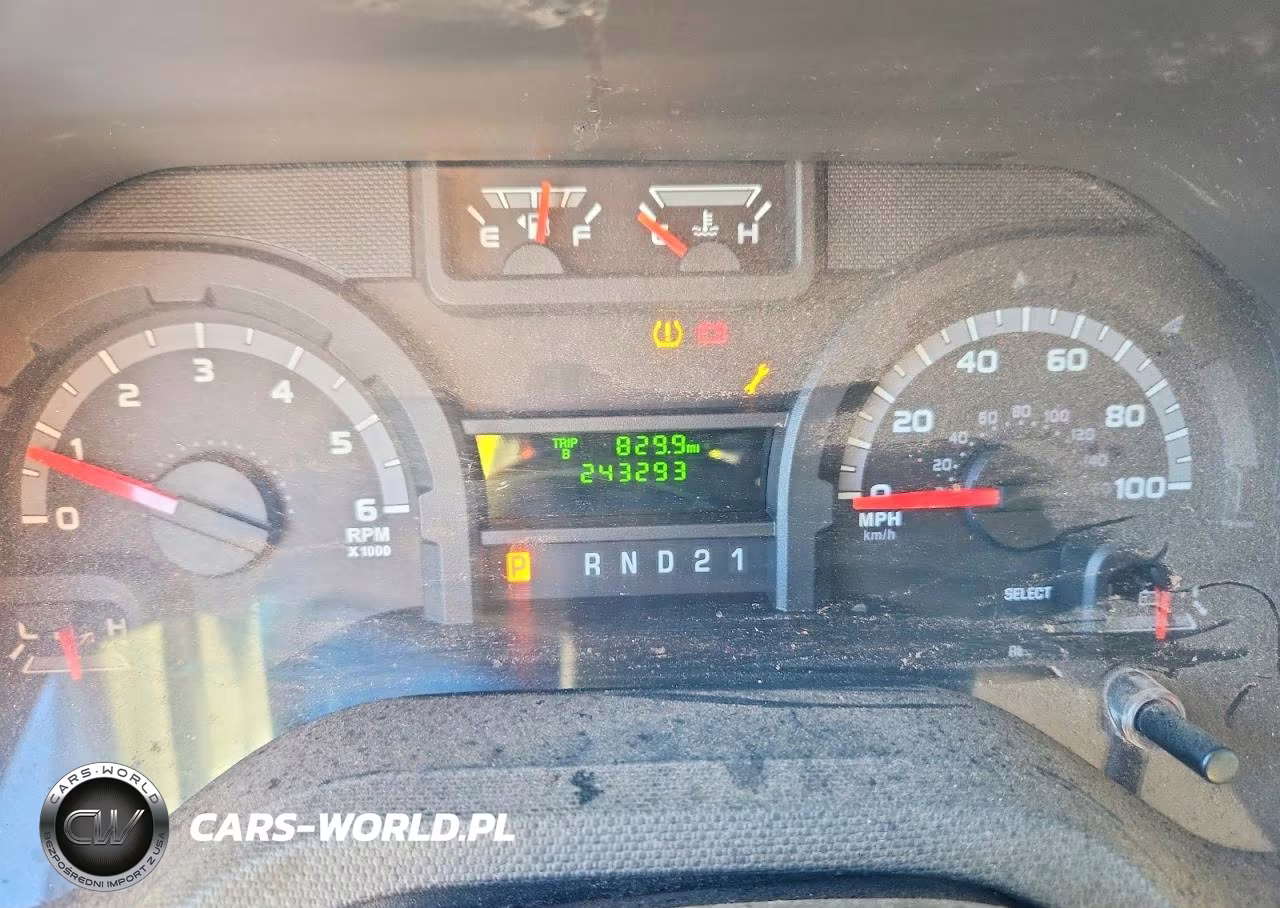2013 Ford E150 Delivery Van VIN:1FTNE1EWXDDA19552 - 9