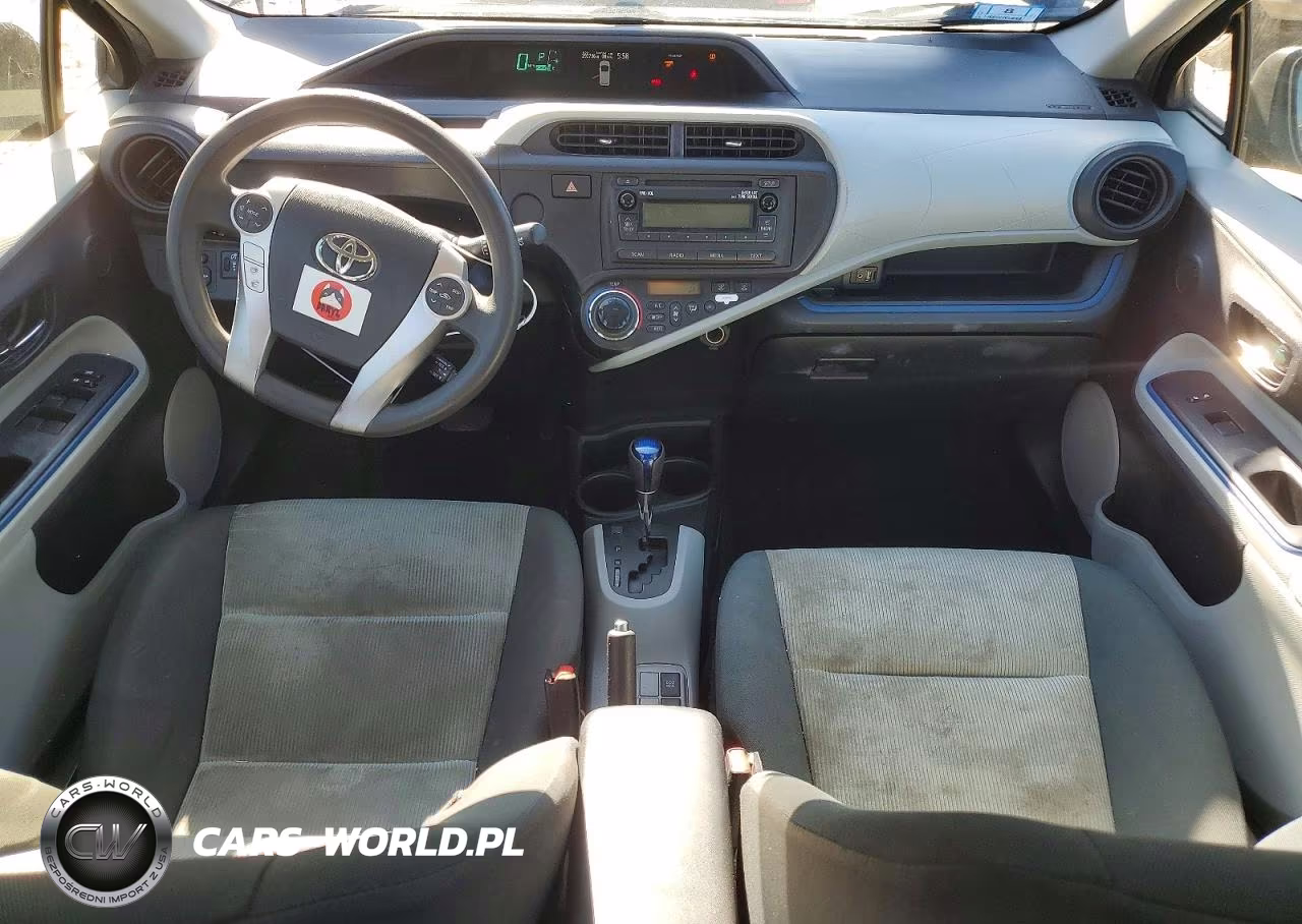 2012 Toyota Prius C Two VIN:JTDKDTB35C1513488 - 8