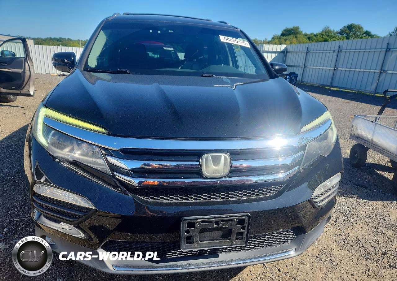 2016 Honda Pilot Elite VIN:5FNYF6H09GB063232 - 5