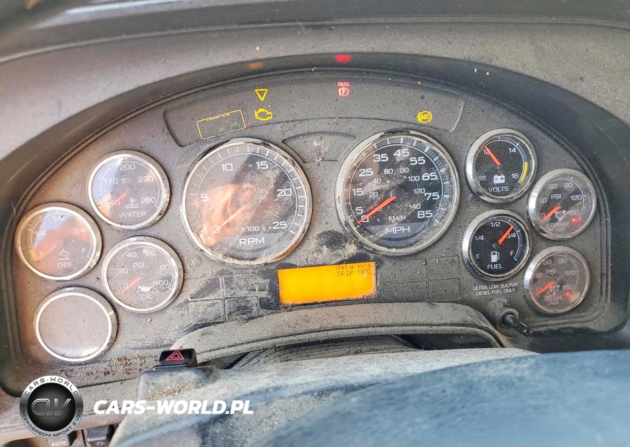 2014 International Prostar Semi Truck VIN:3HSDJSNRXEN795369 - 9