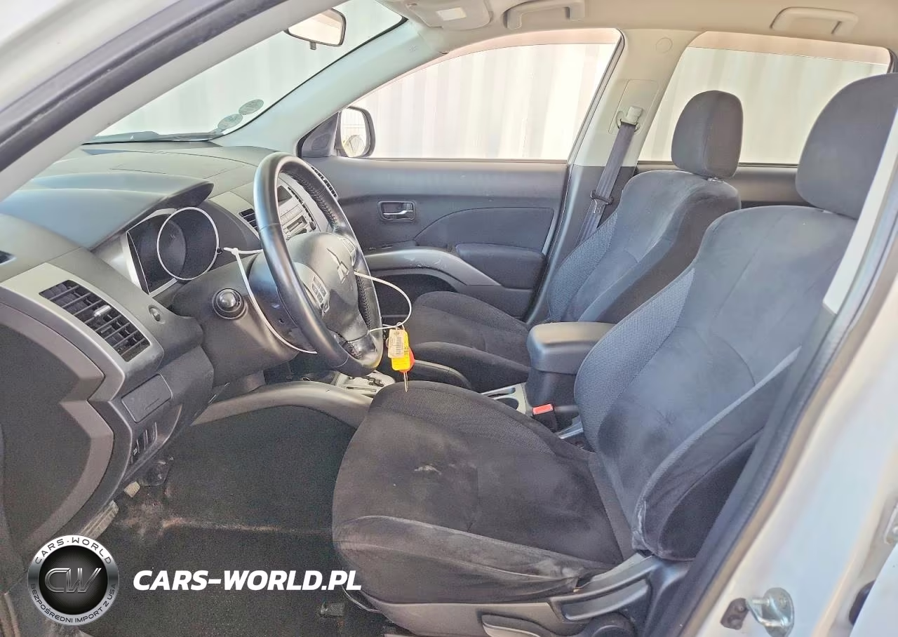 2009 Mitsubishi Outlander Es VIN:JA4LT21W39Z014710 - 7