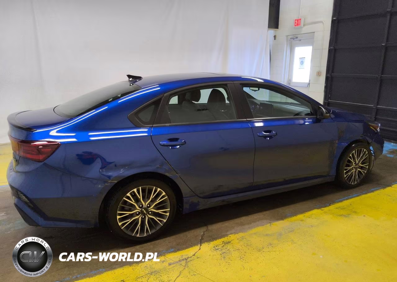 2024 Kia Forte Gt Line VIN:3KPF54AD5RE788640 - 3