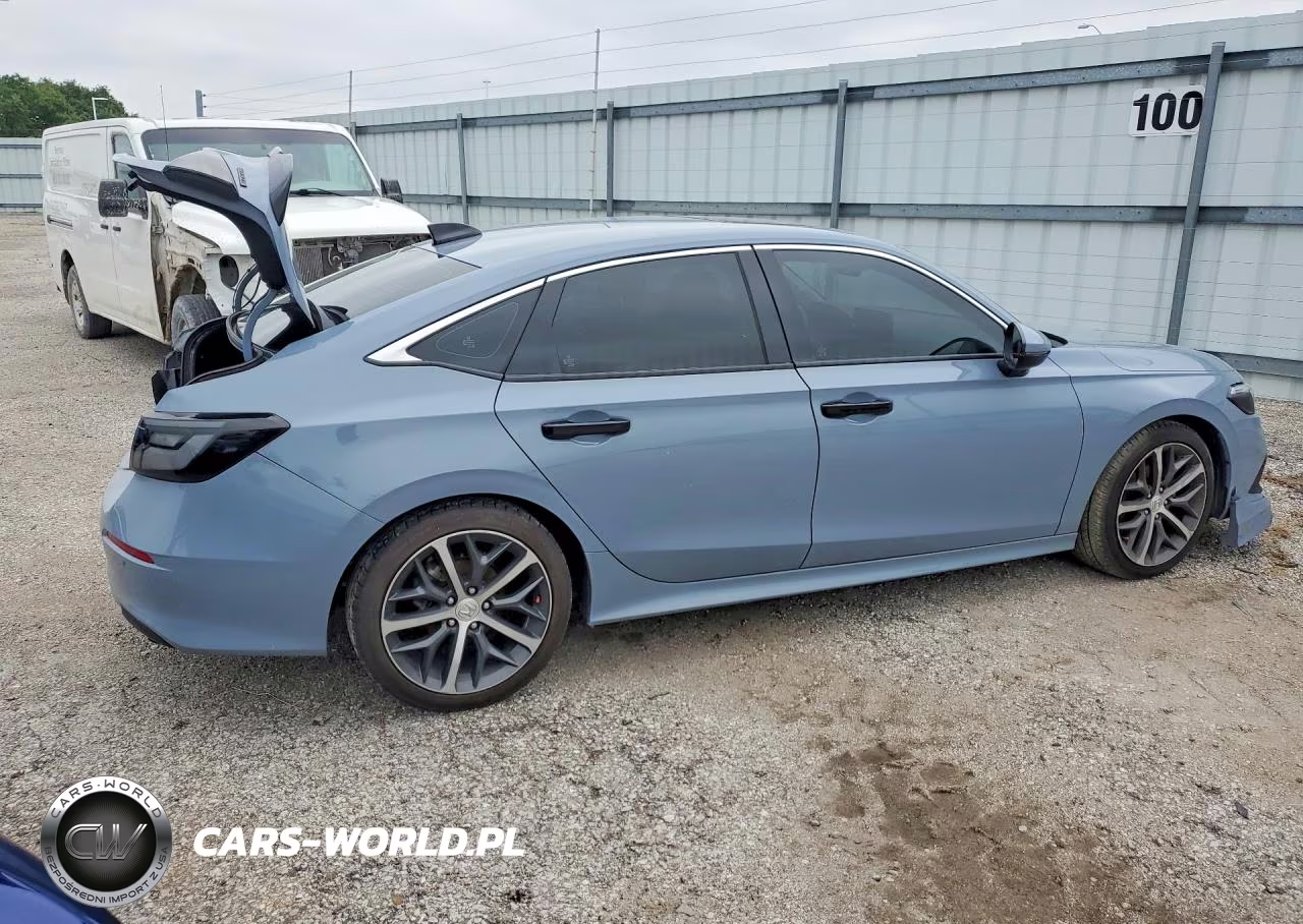 2022 Honda Civic Touring VIN:2HGFE1F9XNH305968 - 3