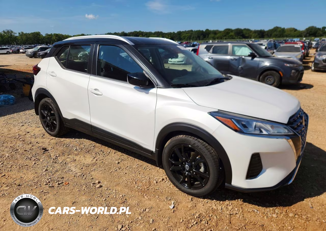 2022 Nissan Kicks Sv VIN:3N1CP5CV8NL508906 - 4
