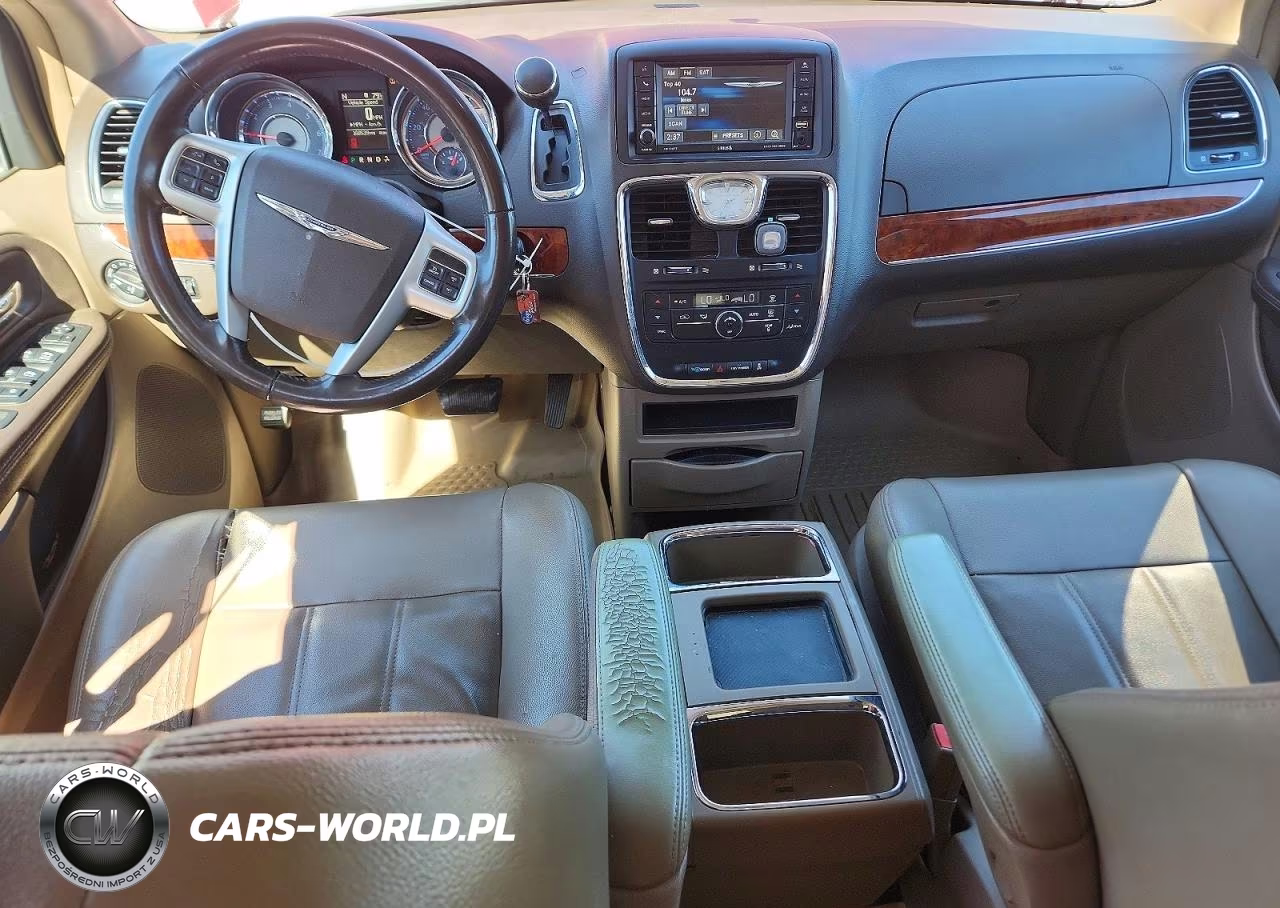 2014 Chrysler Town & Country Touring VIN:2C4RC1BG2ER220767 - 8