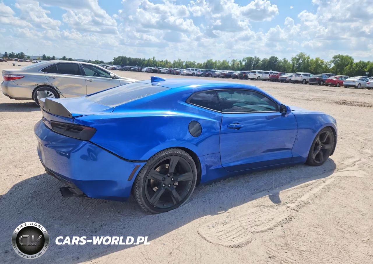 2017 Chevrolet Camaro Lt VIN:1G1FB1RX7H0197151 - 3