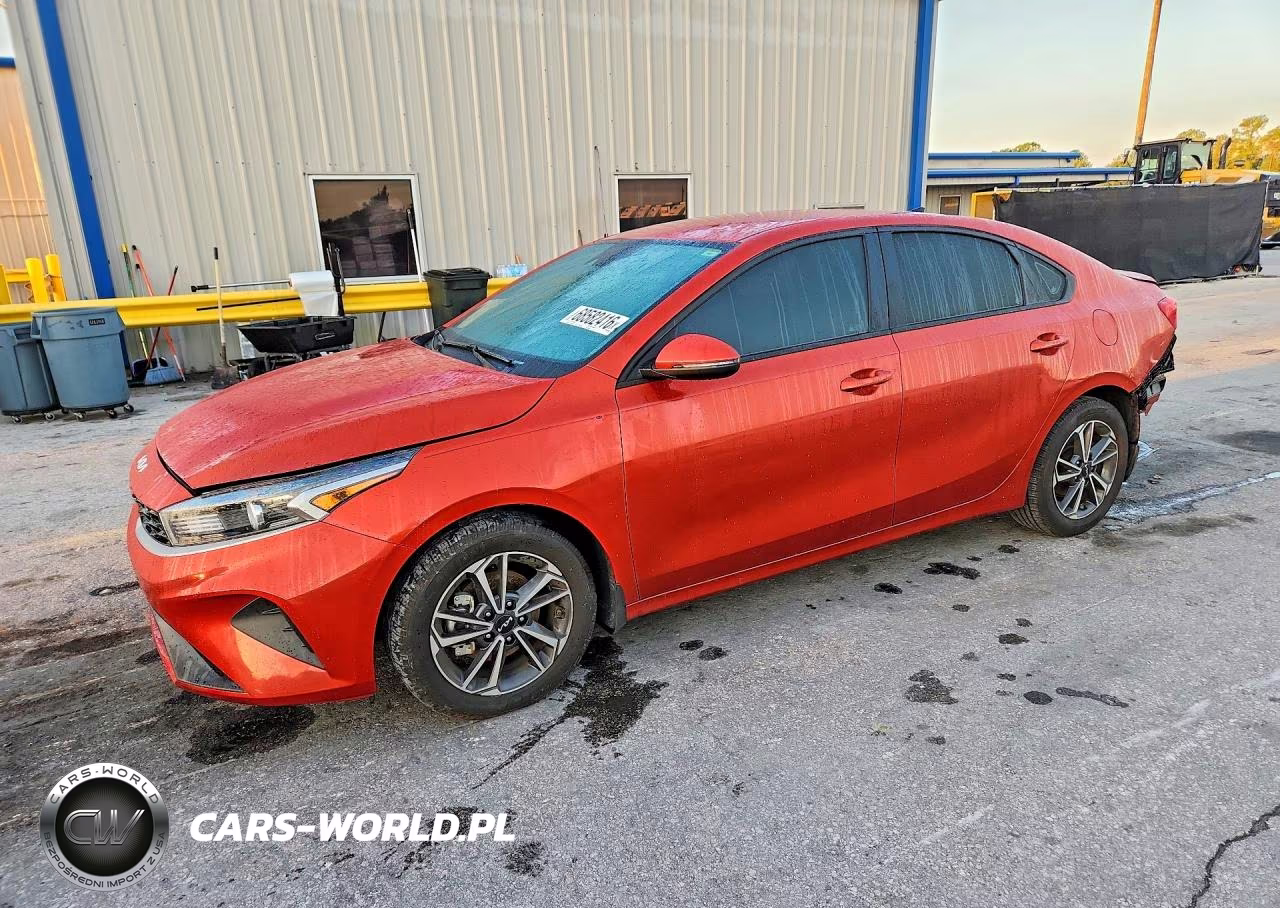 2022 Kia Forte Lxs