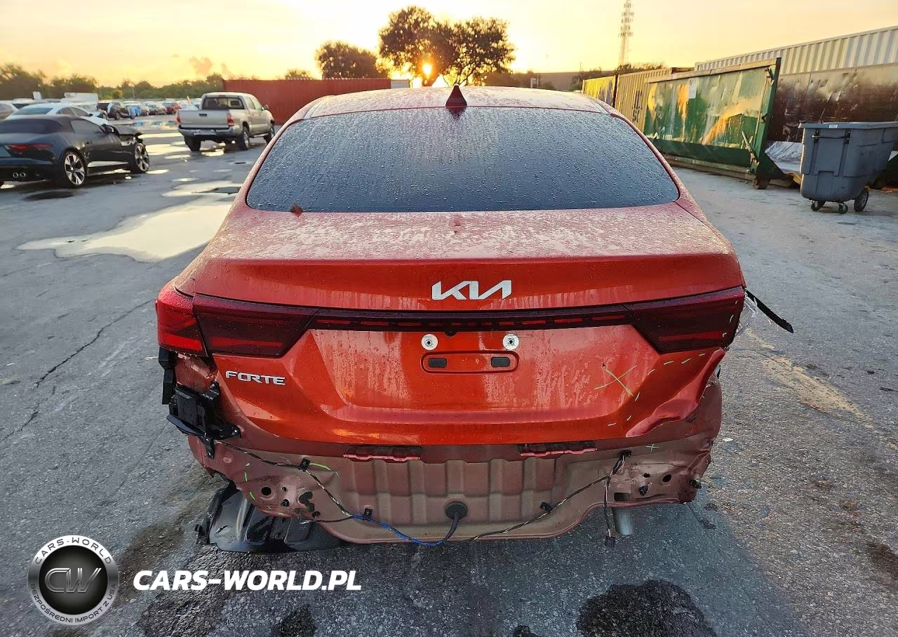 2022 Kia Forte Lxs VIN:3KPF24AD4NE434613 - 6