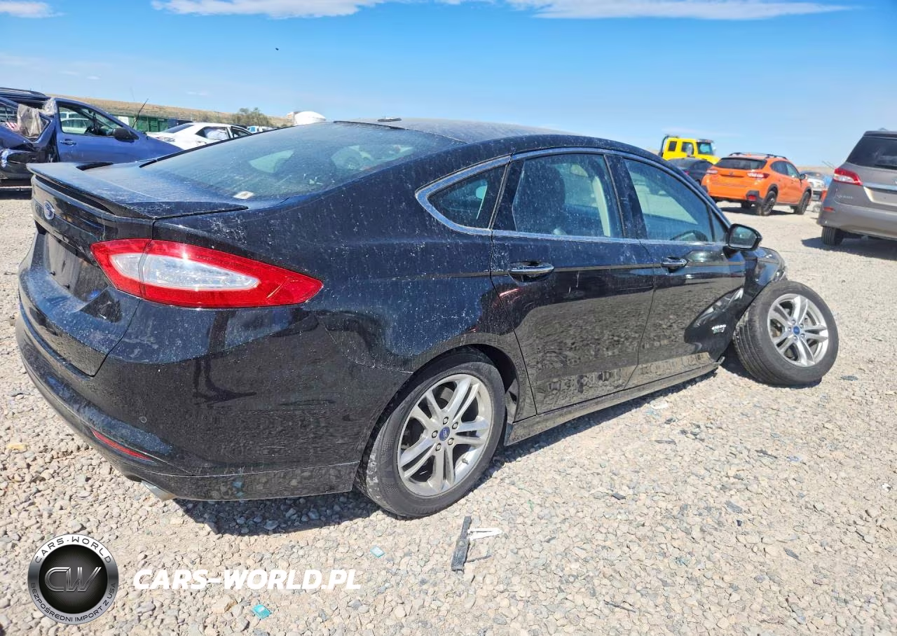 2015 Ford Fusion Titanium Phev VIN:3FA6P0SU9FR264841 - 3