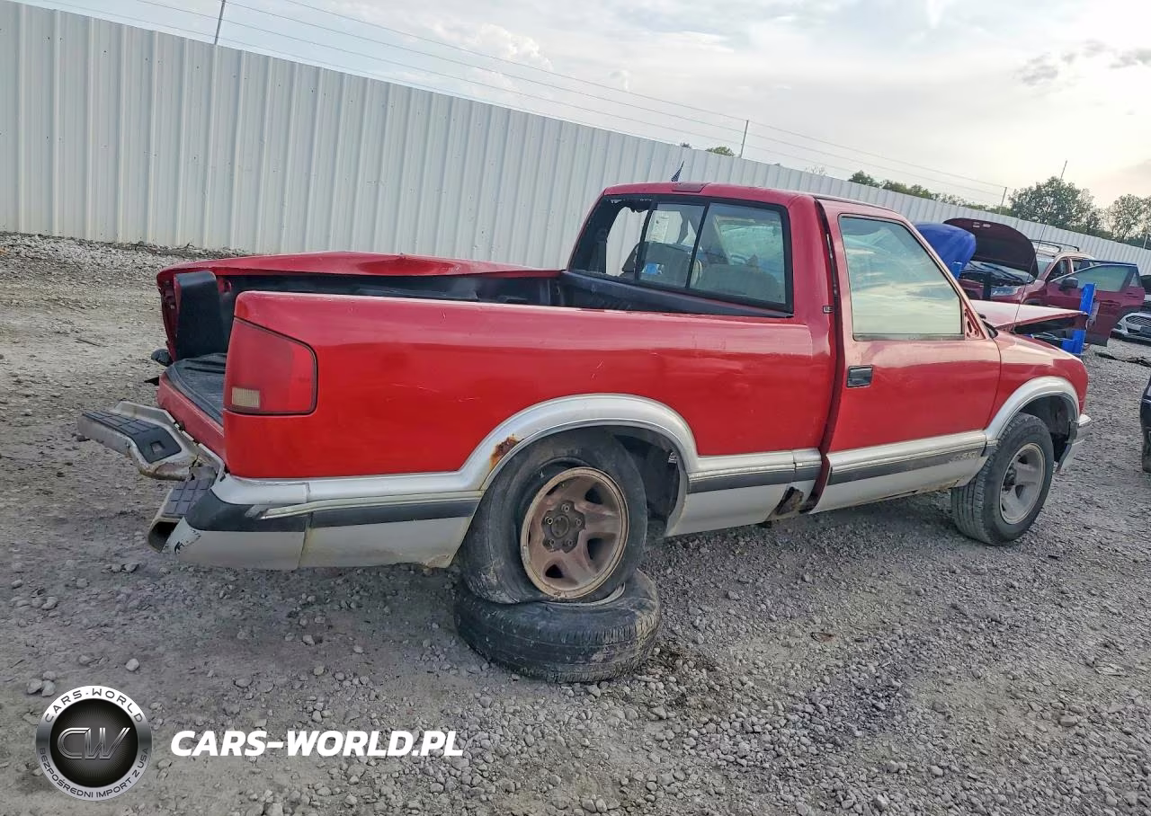 1997 Chevrolet S Truck S10 VIN:1GCCS14X0V8117395 - 3