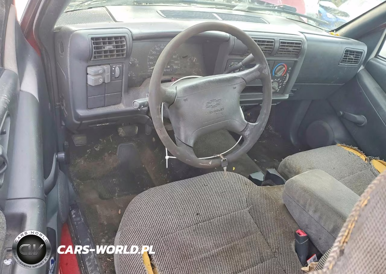 1997 Chevrolet S Truck S10 VIN:1GCCS14X0V8117395 - 8