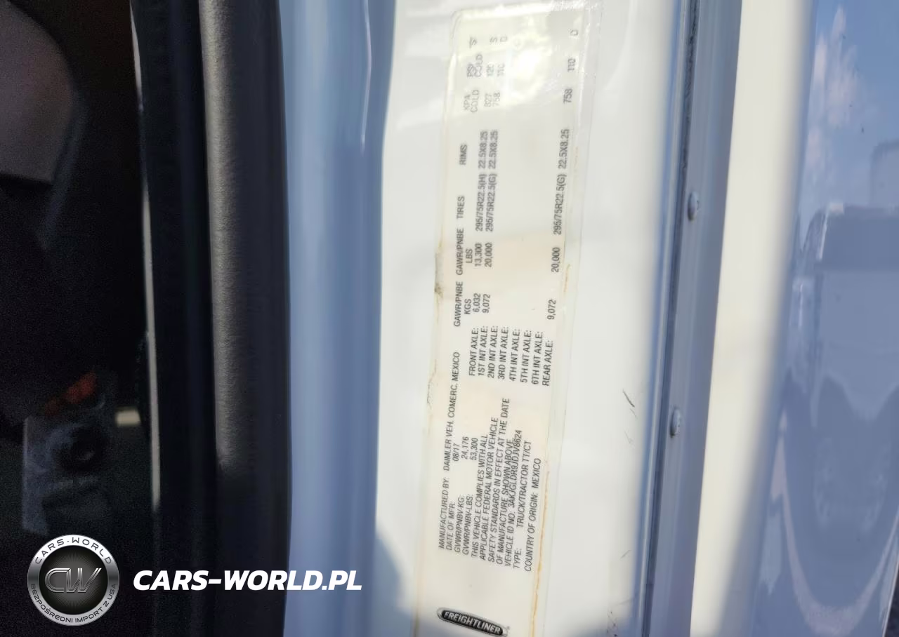 2018 Freightliner Cascadia 125 Semi Truck VIN:3AKJGLDR9JDJV8624 - 12