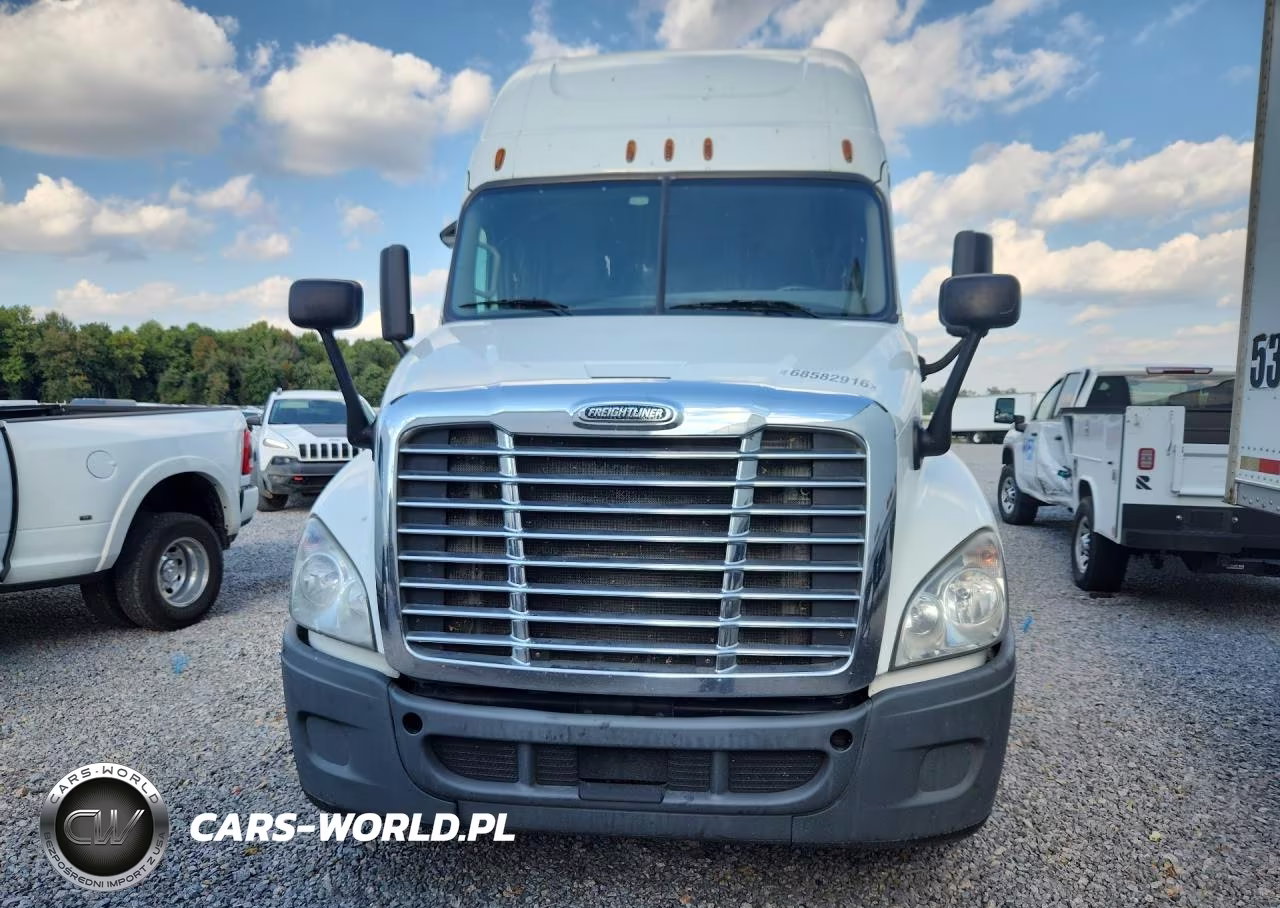 2018 Freightliner Cascadia 125 Semi Truck VIN:3AKJGLDR9JDJV8624 - 5