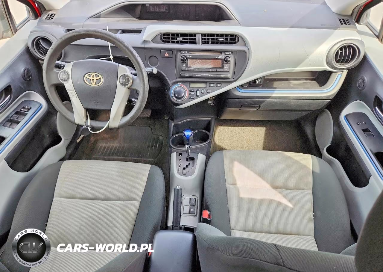 2012 Toyota Prius C One VIN:JTDKDTB30C1502012 - 8