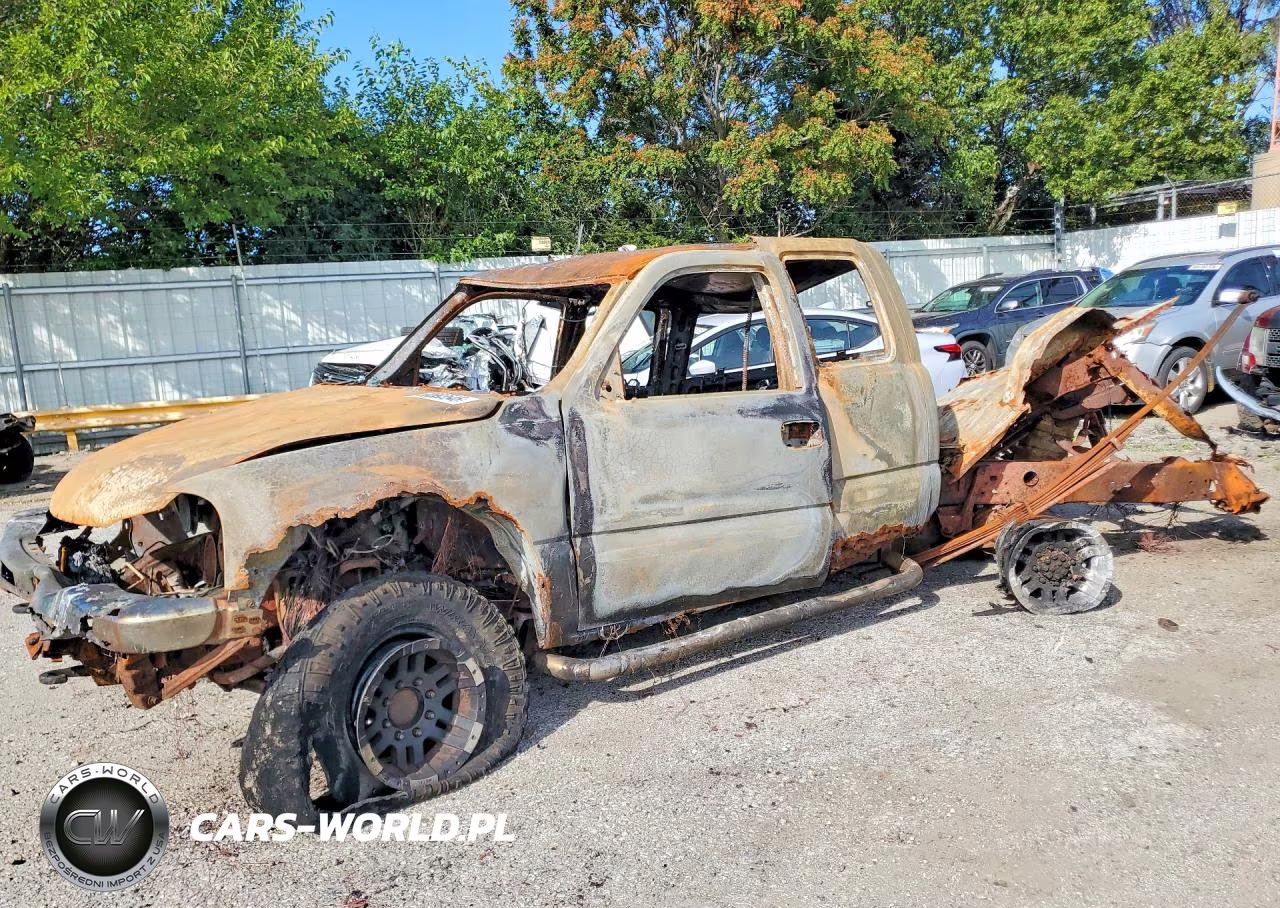 2005 GMC Sierra K2500 Heavy Duty – zdjęcie 1 z 11