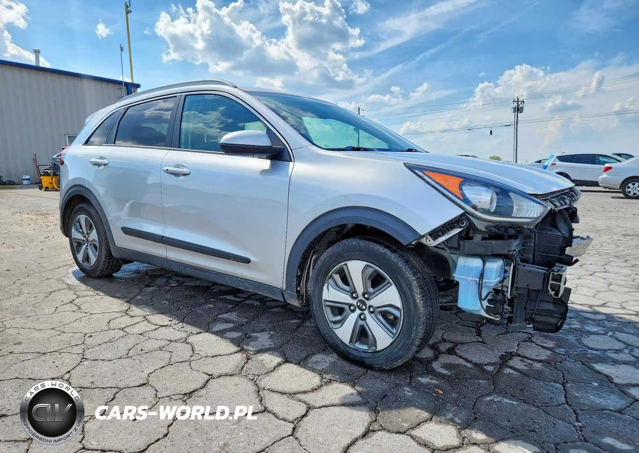 2019 Kia Niro Lx VIN:KNDCB3LC7K5245415 - 4