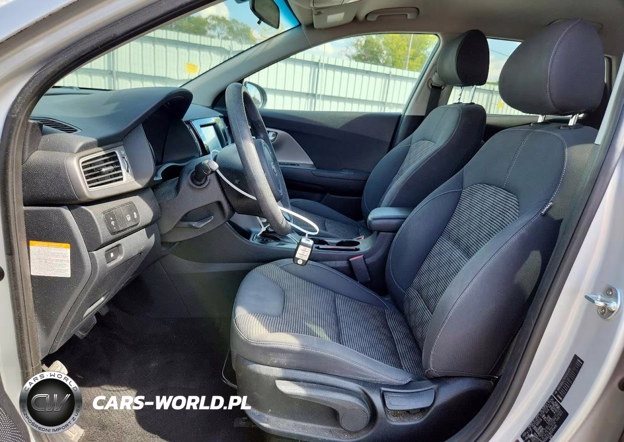 2019 Kia Niro Lx VIN:KNDCB3LC7K5245415 - 7