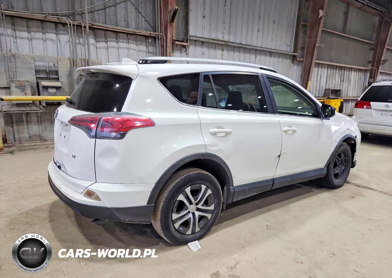 2017 Toyota Rav4 Le VIN:JTMZFREV1HJ121754 - 3