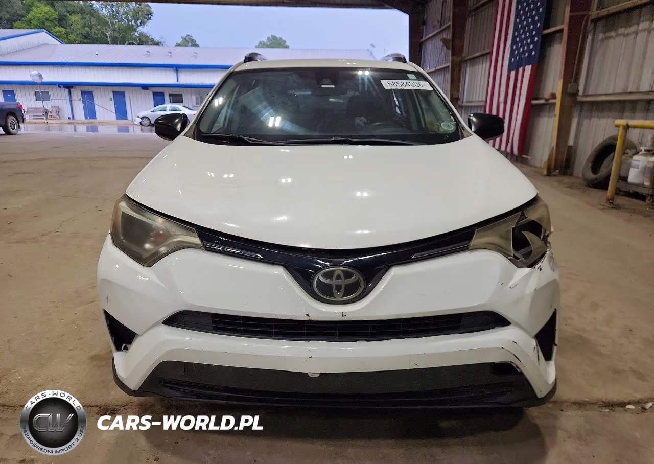2017 Toyota Rav4 Le VIN:JTMZFREV1HJ121754 - 5