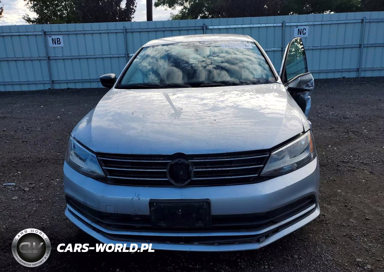 2015 Volkswagen Jetta Base VIN:3VW2K7AJ0FM204531 - 5