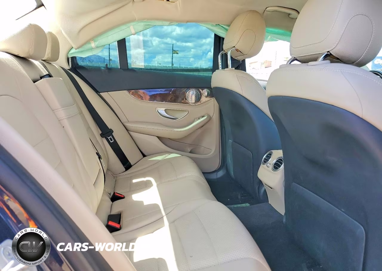2015 Mercedes-Benz C 300 4Matic VIN:55SWF4KB0FU094968 - 10